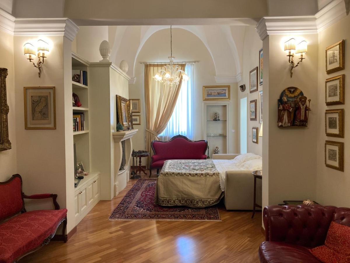 B&B Ai Due Santi Λέτσε Εξωτερικό φωτογραφία
