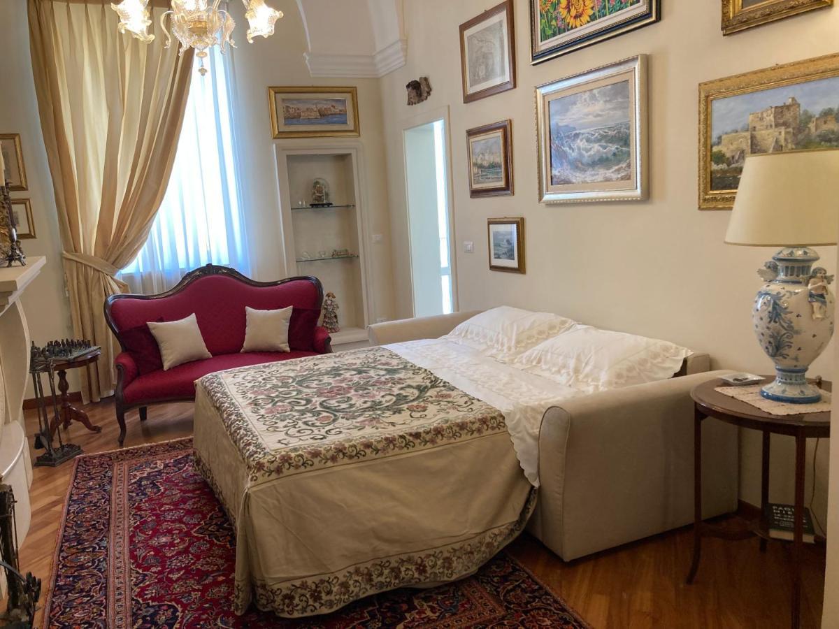 B&B Ai Due Santi Λέτσε Εξωτερικό φωτογραφία