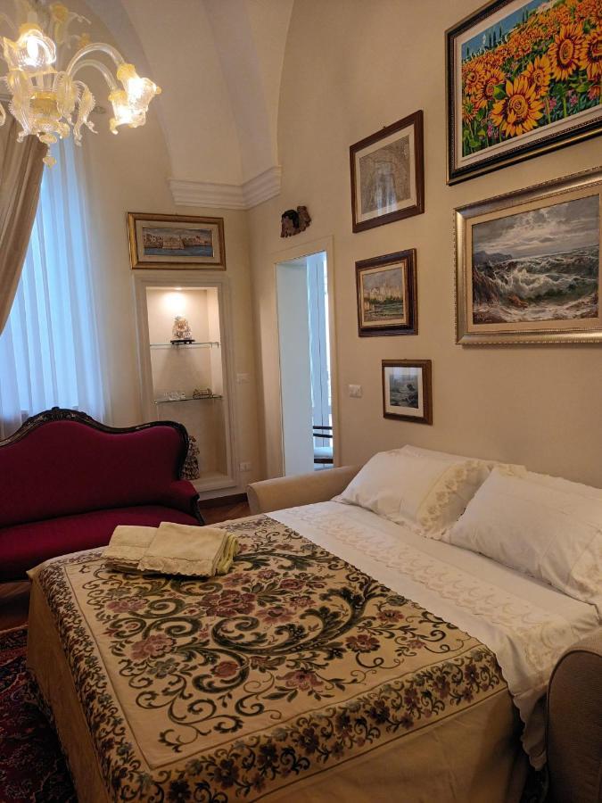 B&B Ai Due Santi Λέτσε Εξωτερικό φωτογραφία