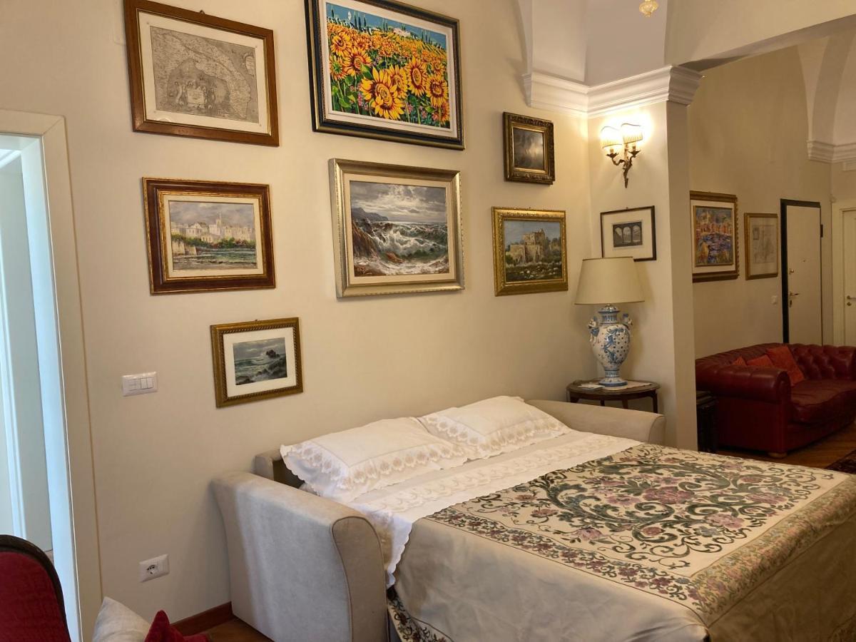 B&B Ai Due Santi Λέτσε Εξωτερικό φωτογραφία